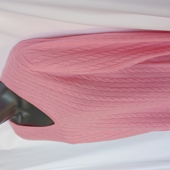 Kirkland 100% cashmere Cable knit sweater Pink, Sz M, 19" PTP, 23"L - Picture 3 of 7
